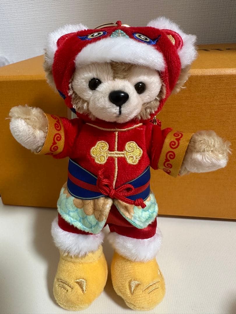 2022年上海ディズニー新春限定ダッフィー&シェリーメイ　ぬいぐるみキーホルダー