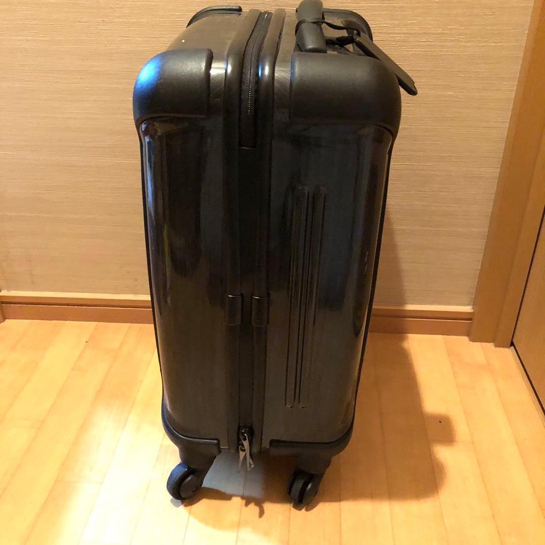 d*a様 TUMI スーツケース キャリーケース 28020D 機内持ち込みサイ