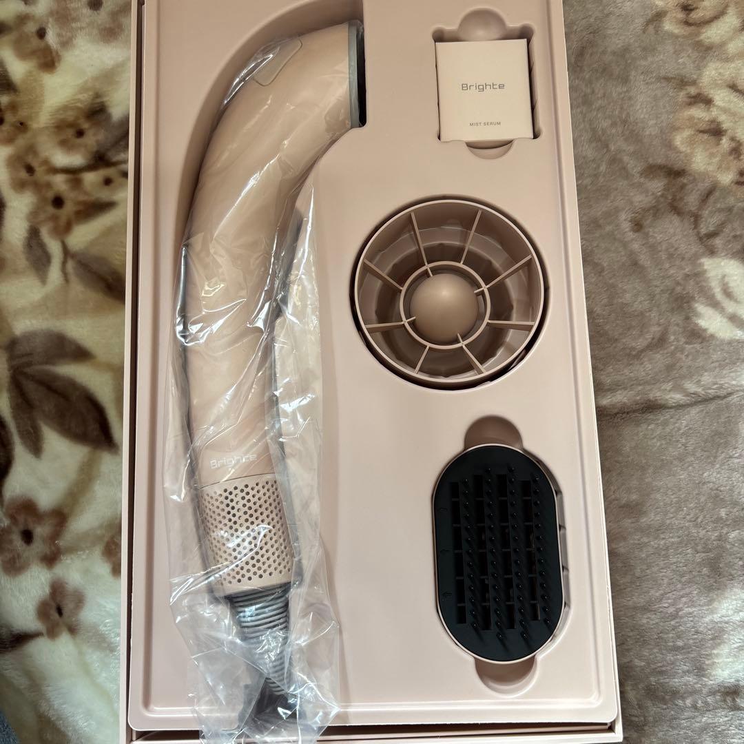 大晦日、元旦特別価格‼️Brighte SHOWER DRYER スタンド付き