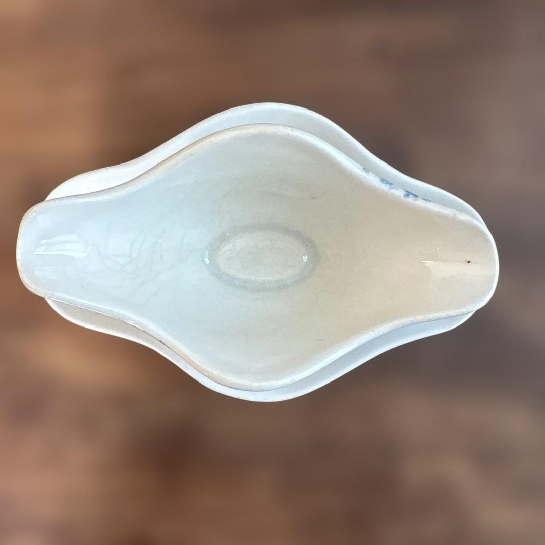 フランスアンティーク　ブルーのお花のソーシエール