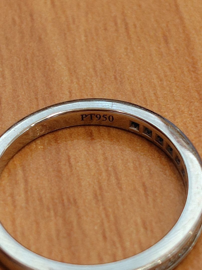 TIFFANYハーフエタニティ