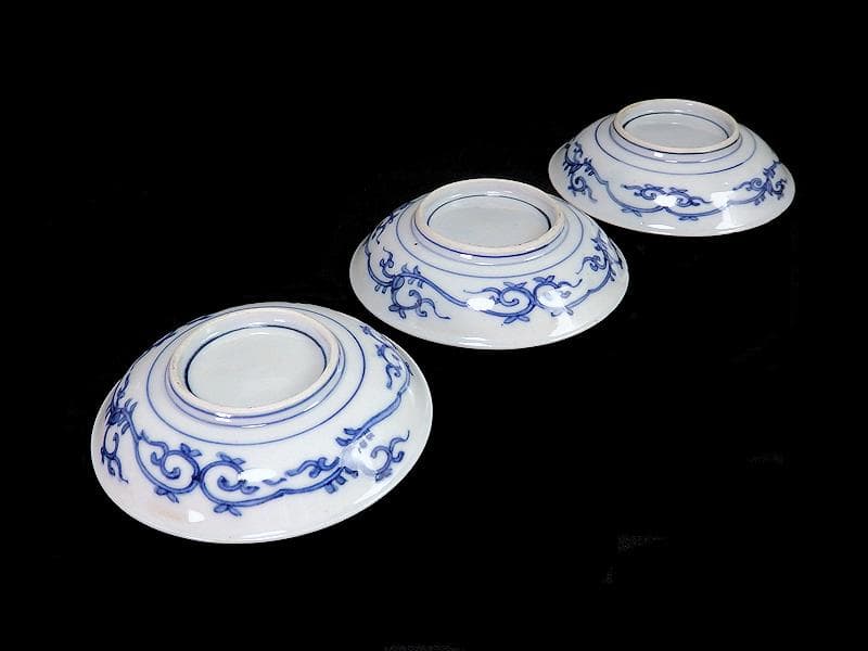 大聖寺伊万里　金襴手　窓絵　松竹梅に牡丹の図　４寸皿　３枚　D640AS-CEi