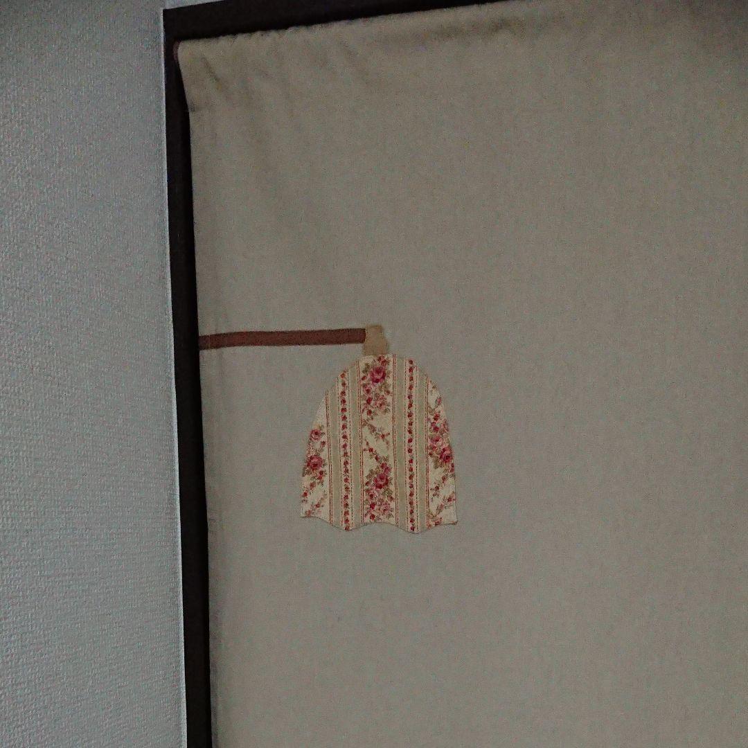 MANY ハンドメイド　クマのアップリケ付き暖簾