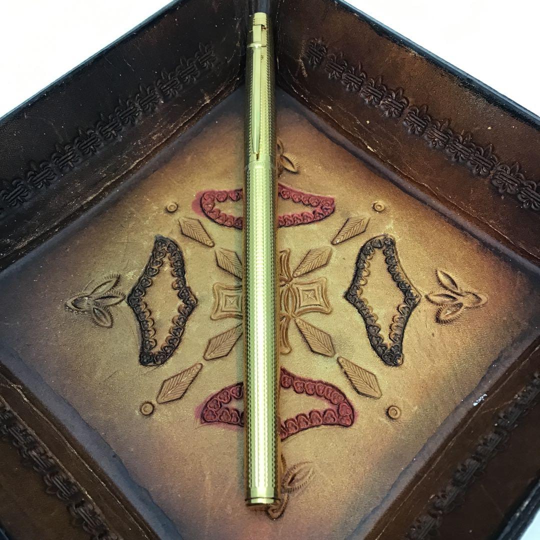 ‼️ビンテージ‼️CARAN d'ACHE カランダッシュ　金張　14金ペン万年筆