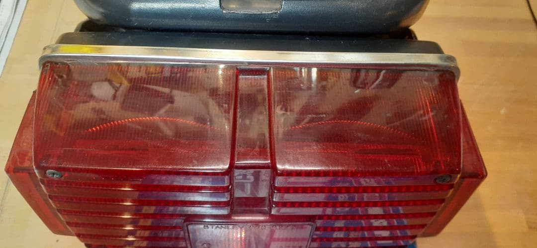 CB750F　CB750FBB　テールランプ ステー小物入れ付　ウィンカーステー