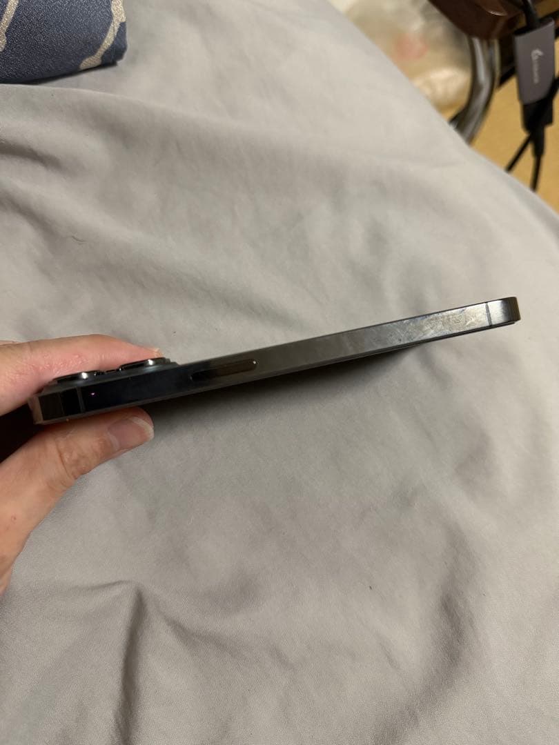 【美品】iPhone13Pro 256GB グラファイト（付属品あり）