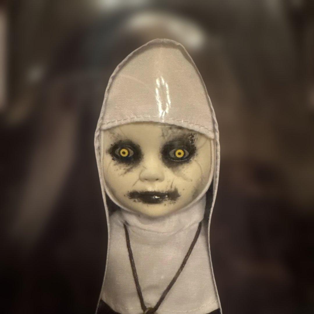 Living Dead Dolls ザ・ナン死霊館のシスター　未開封