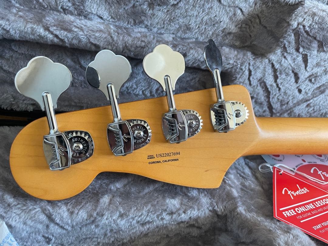 ベース Fender American Ultra Precision Bass