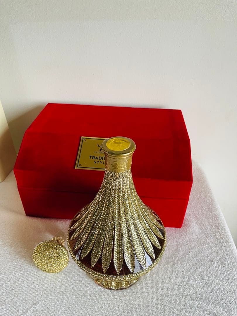 ^_^kj様^_^トラディションクラウンバイン K9 クリスタルデキャンタ