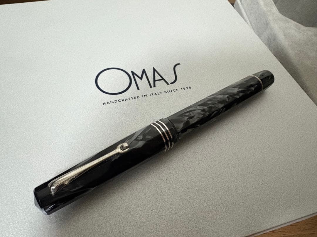 オマス グレイセルロイドNovelli Special 万年筆:B
