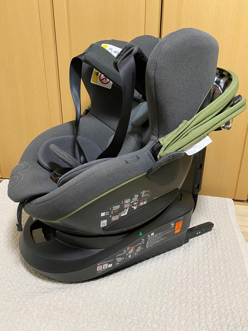 美品　エールべべ クルット5 qui チャイルドシート isofix対応