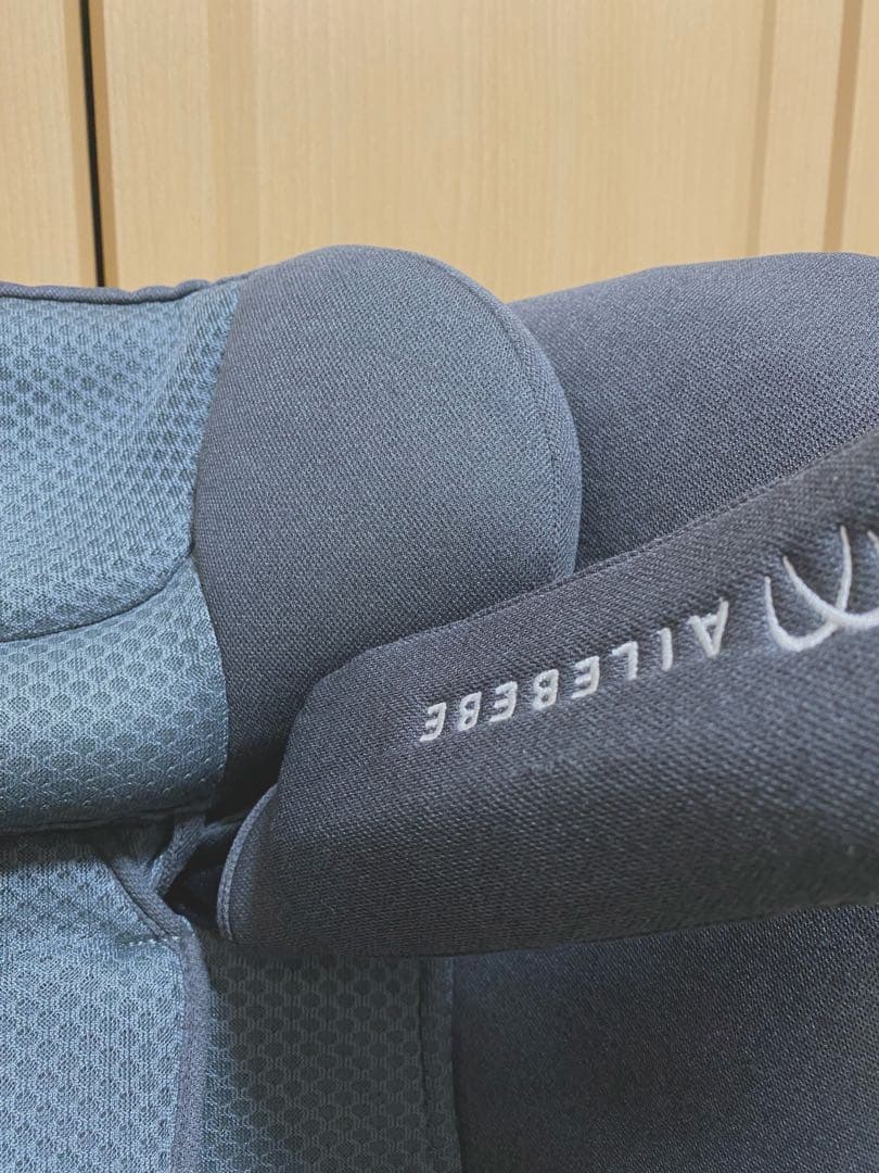 美品　エールべべ クルット5 qui チャイルドシート isofix対応