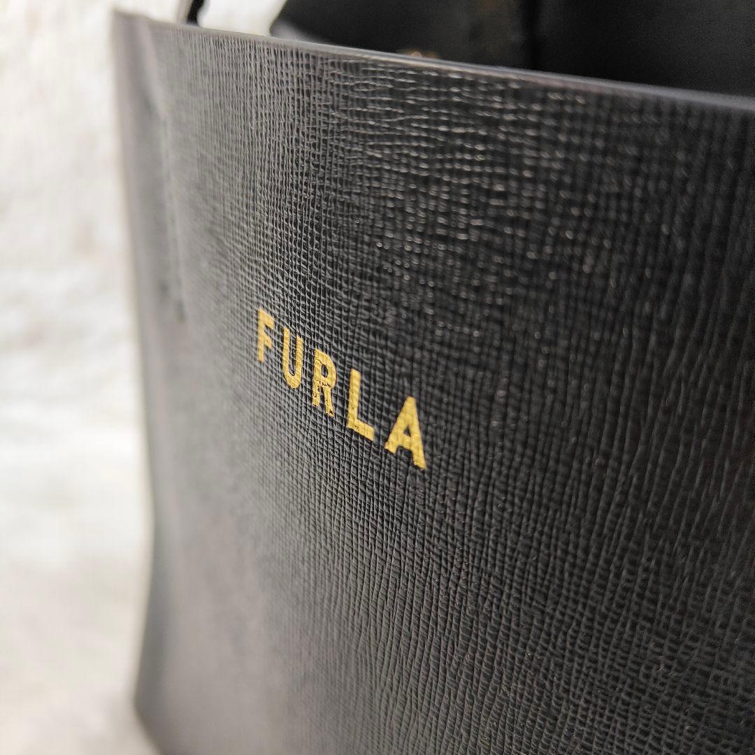 【未使用級】FURLA ブラック ミニハンドバッグ　黒 ブラック
