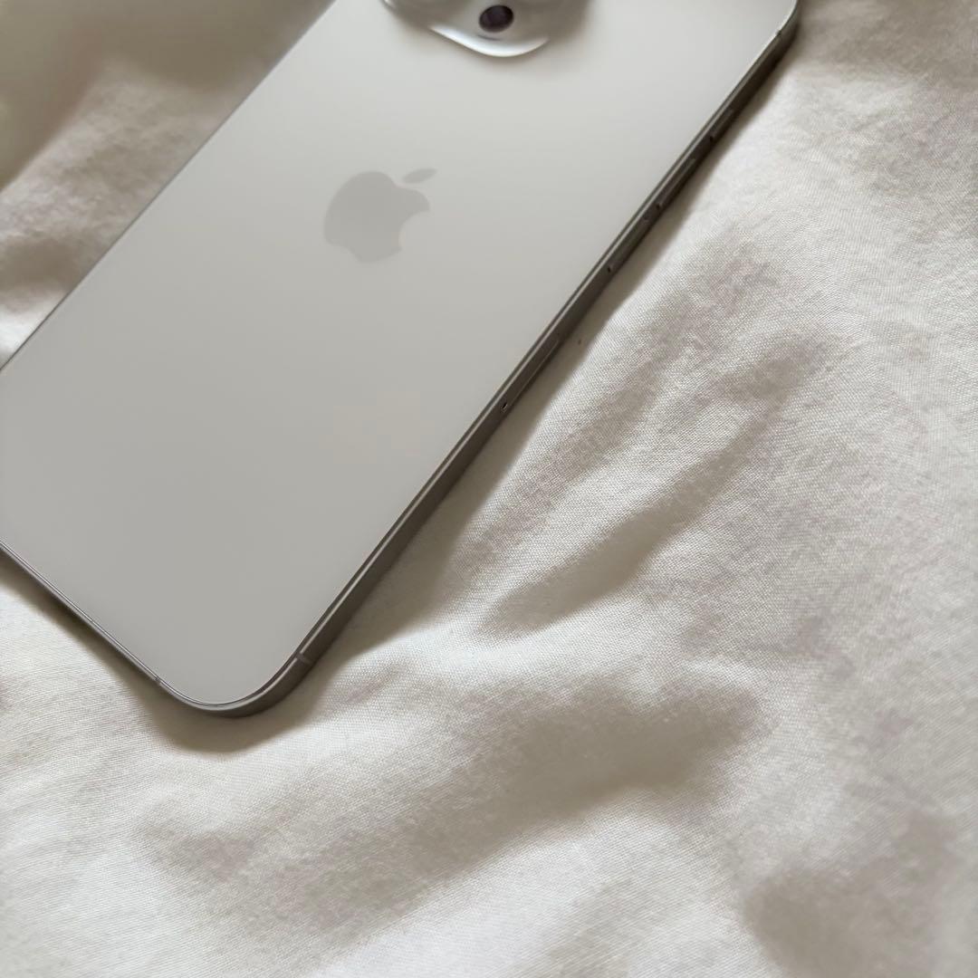 iPhone16promax 512GB ホワイトチタニウム
