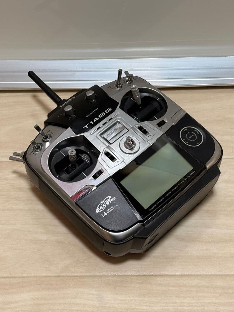 T14SG 14チャンネル デジタル送信機