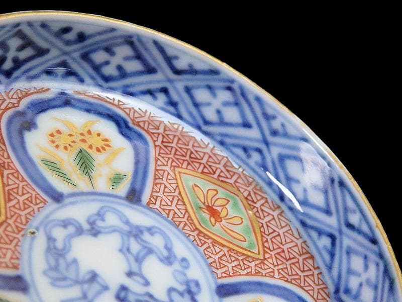 大聖寺伊万里　金襴手　毘沙門亀甲紋に花の図　豆皿　D497AS-CTf