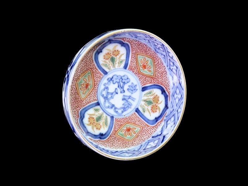 大聖寺伊万里　金襴手　毘沙門亀甲紋に花の図　豆皿　D497AS-CTf