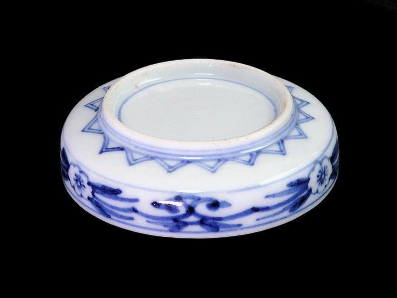 大聖寺伊万里　金襴手　毘沙門亀甲紋に花の図　豆皿　D497AS-CTf