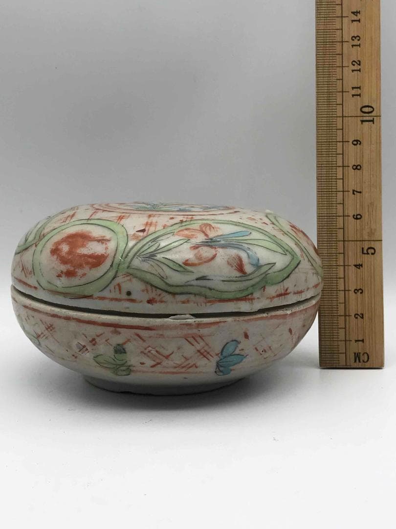 明時代　紅綠彩祥瑞蓮池花卉文　五彩印泥合子　香盒　香合　茶道具(C-37)