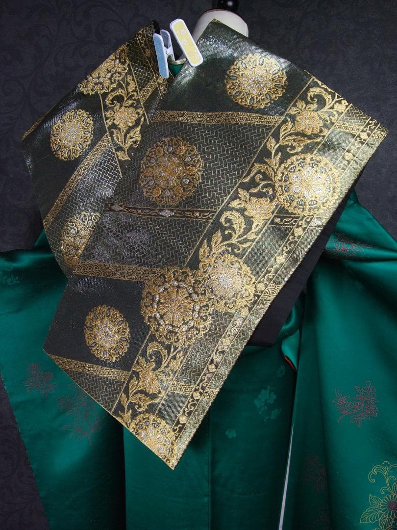 あかりんご アラベスクに蝶々　　ゴシック振袖フルセット　ｍ7