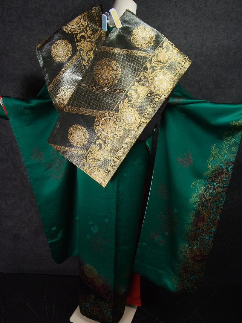 あかりんご アラベスクに蝶々　　ゴシック振袖フルセット　ｍ7