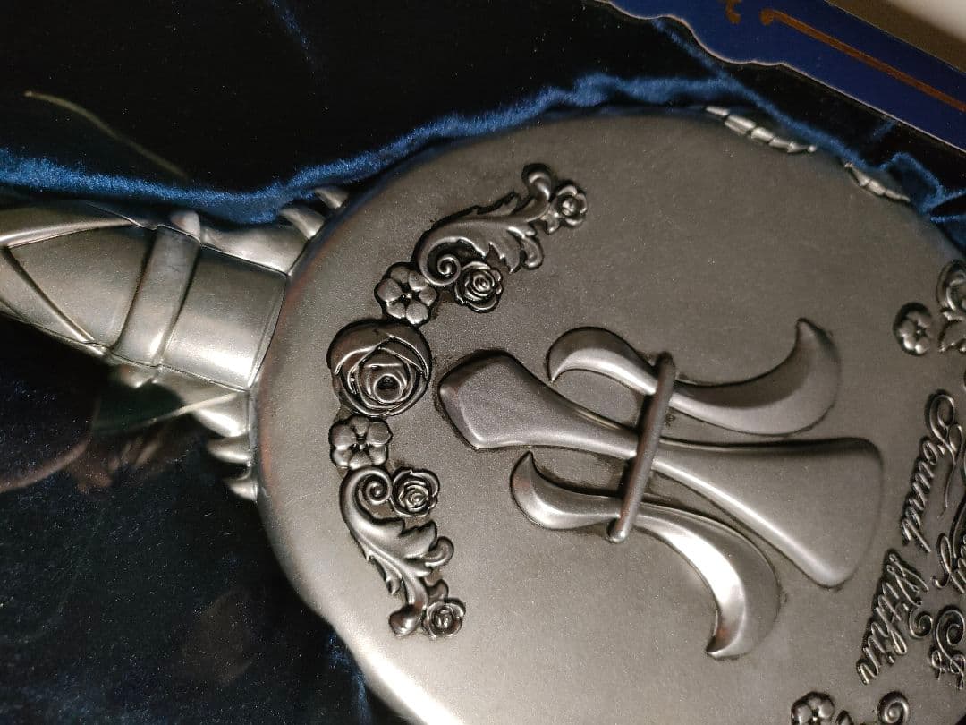 美女と野獣 ミラー 魔法の鏡 ディズニーストア Dハロ