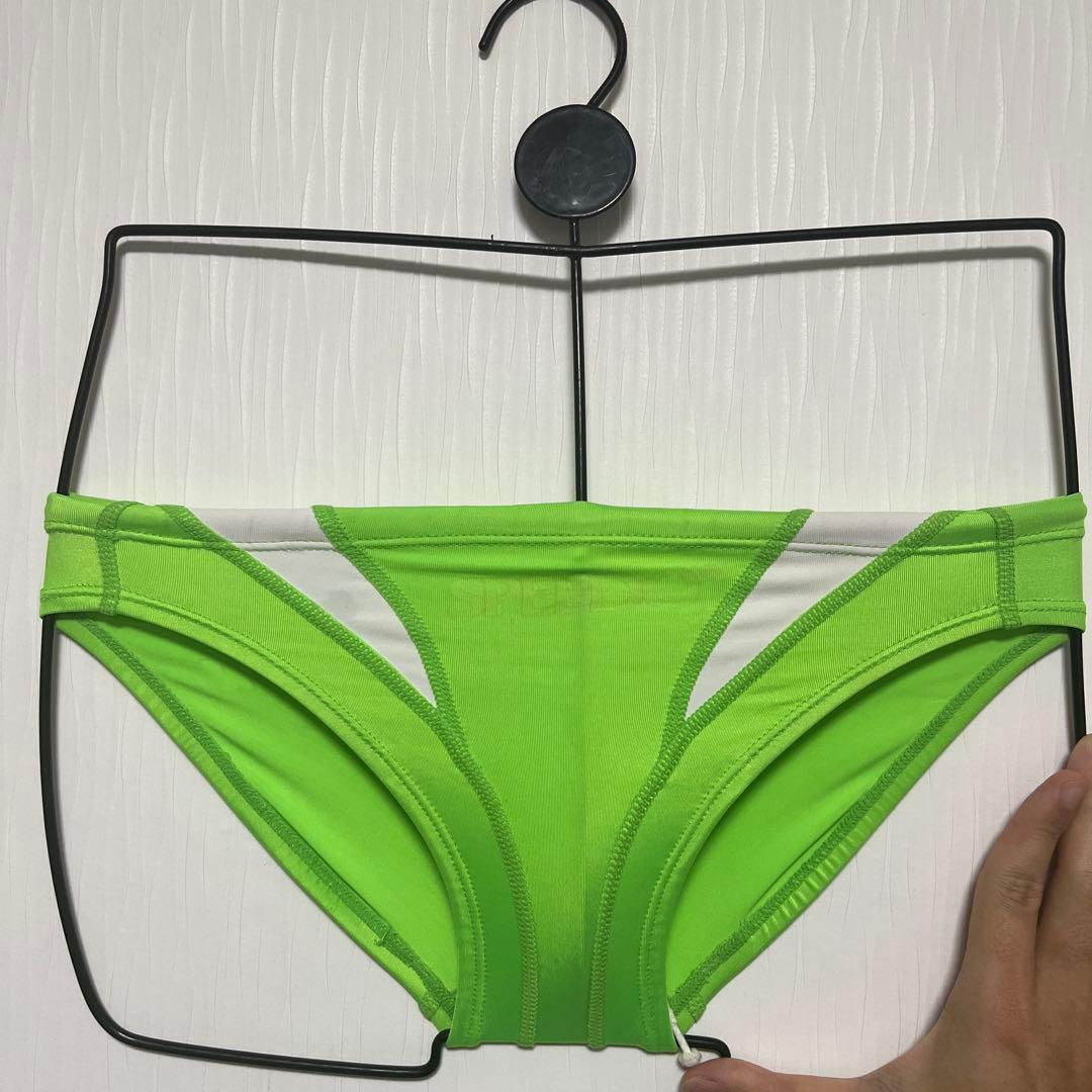 Speedo 競泳水着 競パン　蛍光グリーン サイズ140
