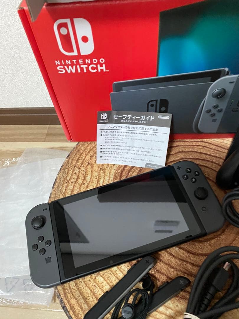Nintendo Switch ニンテンドースイッチ本体　グレー 10