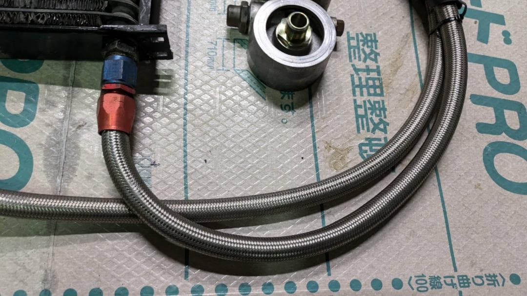 零*雨様 NB ロードスター　NB8C　HKSの刻印　オイルクーラー　NA