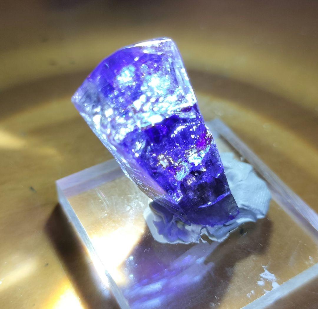 タンザナイト　非加熱　メレラニ鉱山