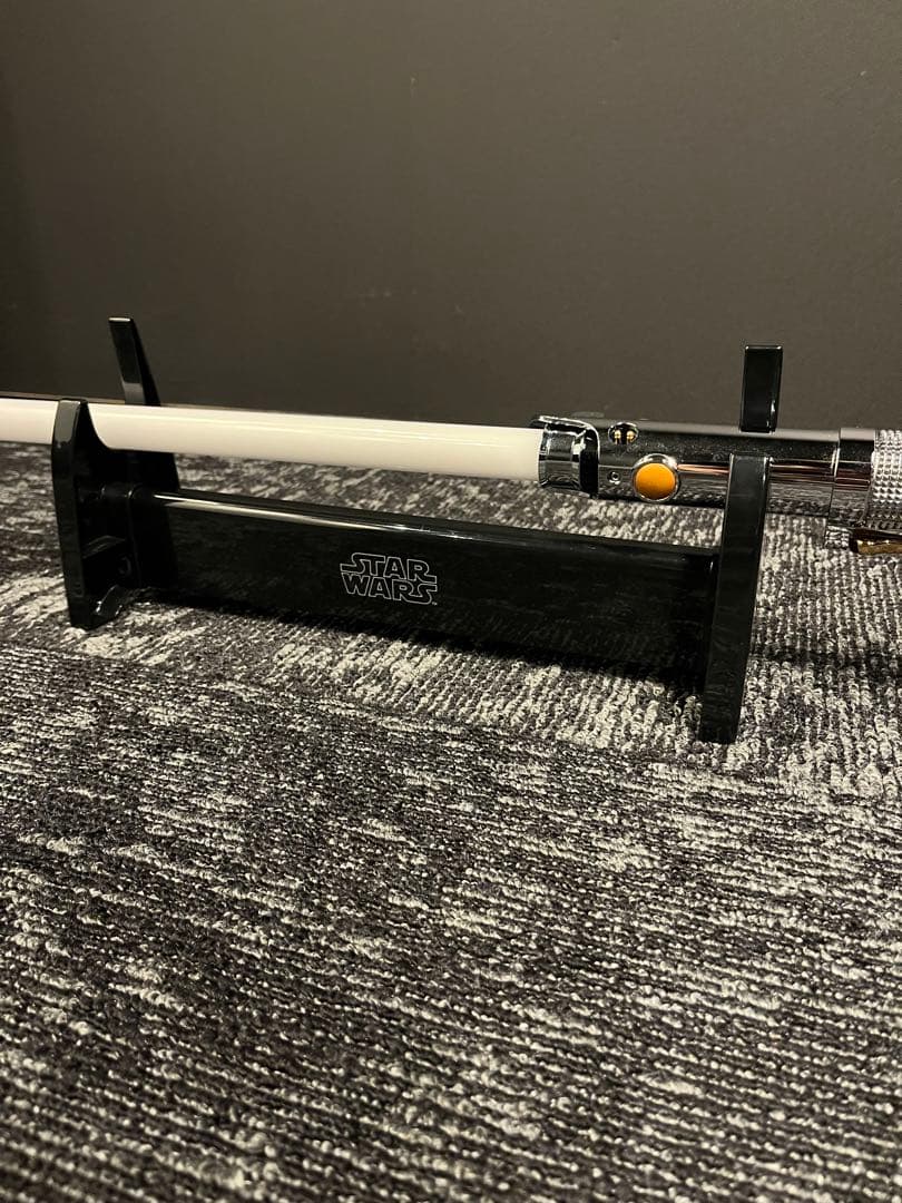 カスタムライトセーバー【AnakinDrama Variant】ロゴ入り台座付