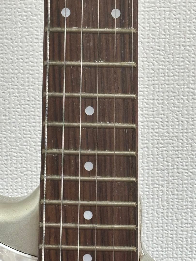 FERNANDES SG-65 エレキギター シルバー ハードケース付き
