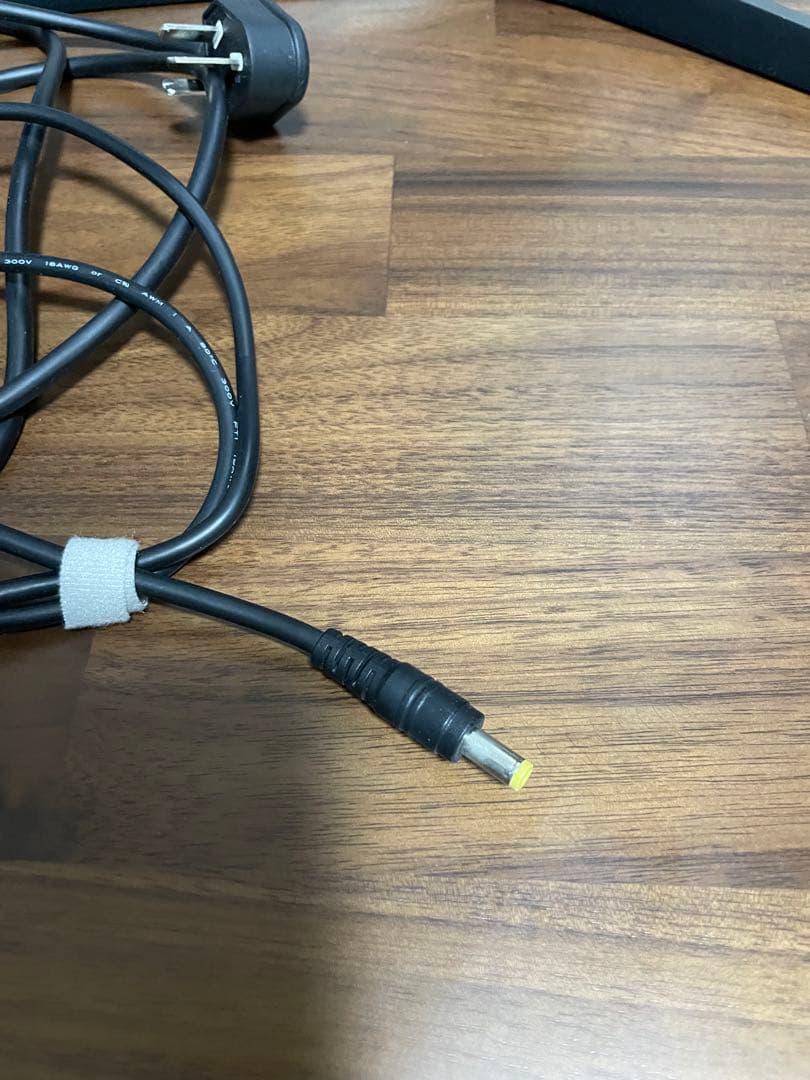 34インチ 3440x1440 180Hz モニター 直面