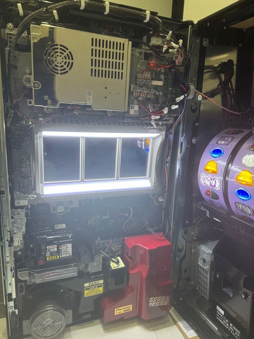 北斗の拳 宿命 スロット 不要機 実機 家庭用電源 パチスロ実機 サミー