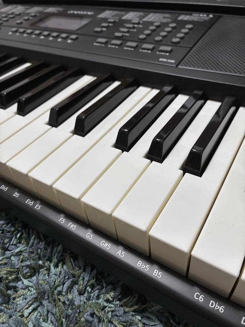 値下げ中！onetone 電子ピアノ 譜面台付き