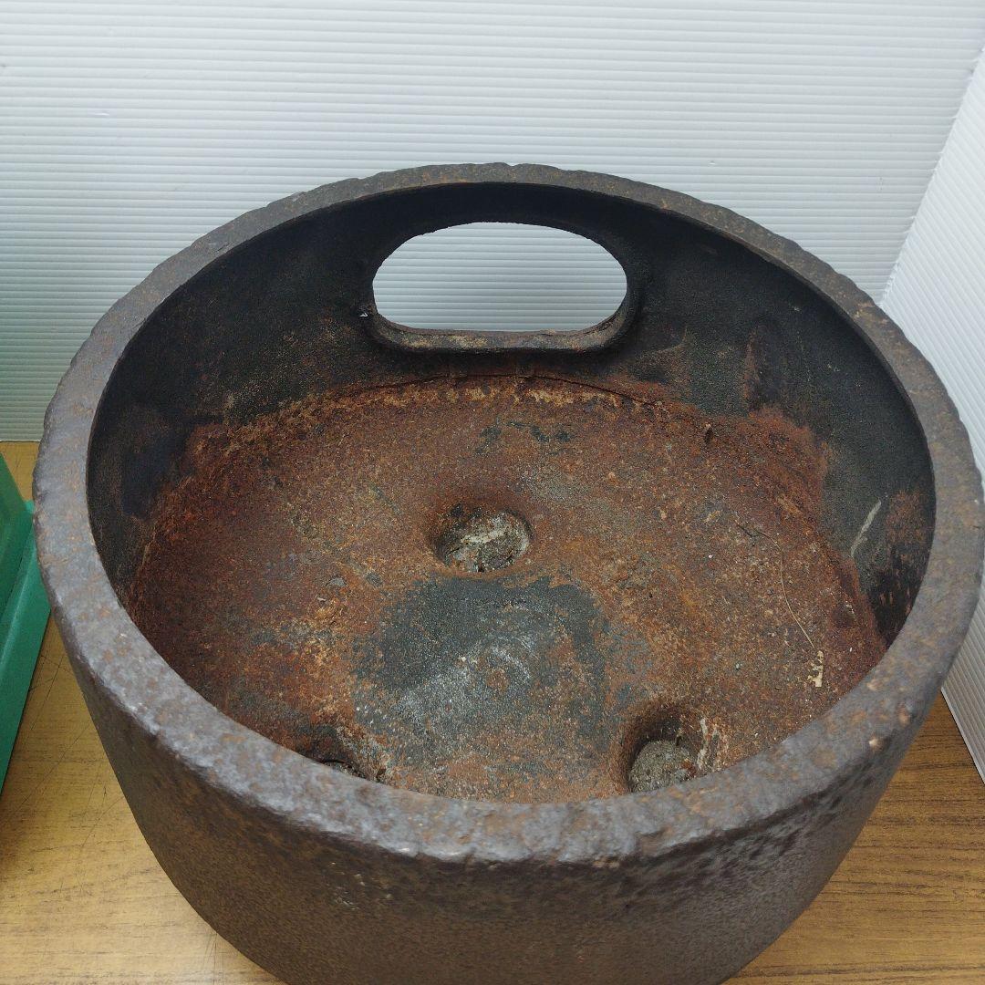 茶道具 風炉 風炉釜 鉄器 三つ足 火鉢 工芸品 風呂釜