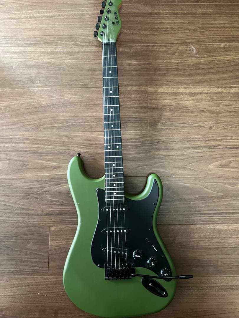 selder　オリーブグリーン エレキギター