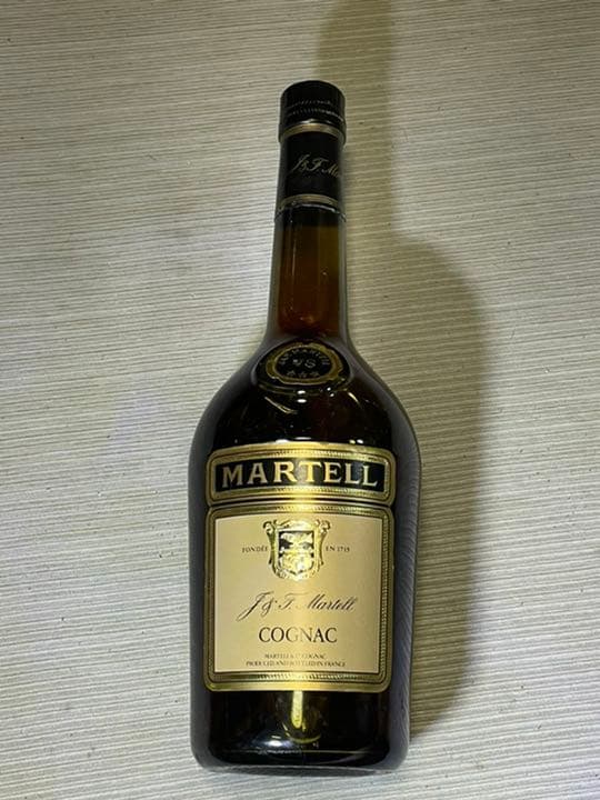 MARTELL スリースター　VS