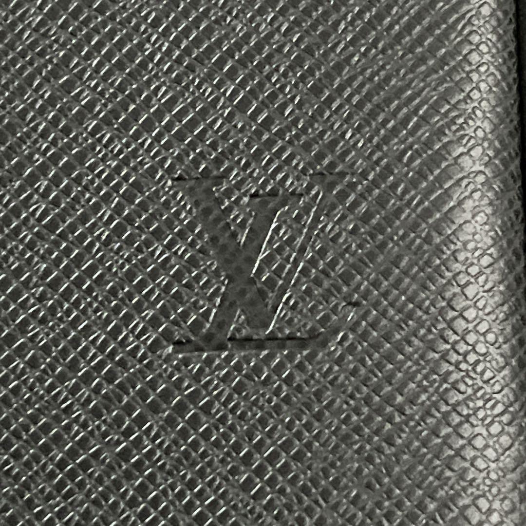 ルイヴィトン　ペガス55 キャリーケース　タイガ　トラベルバッグ　レザー　黒