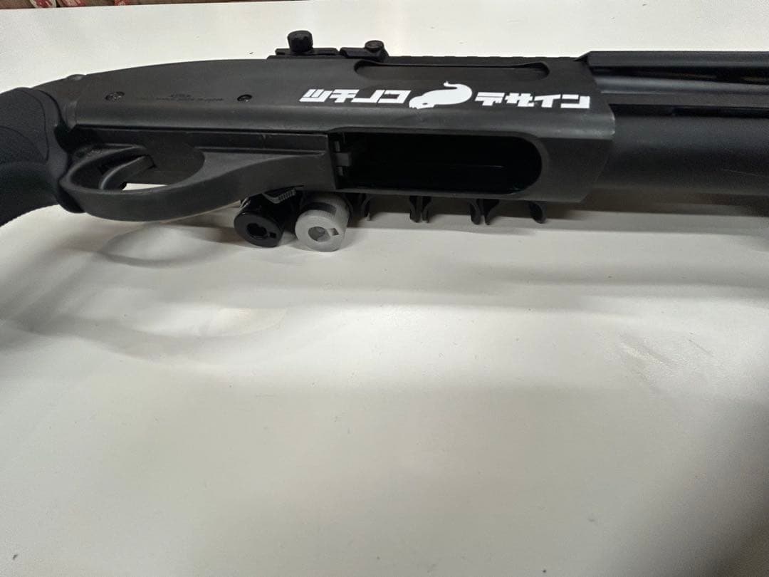 【東京マルイ】M870ブリーチャー ツチノコデザイン非売品トレーサー付き