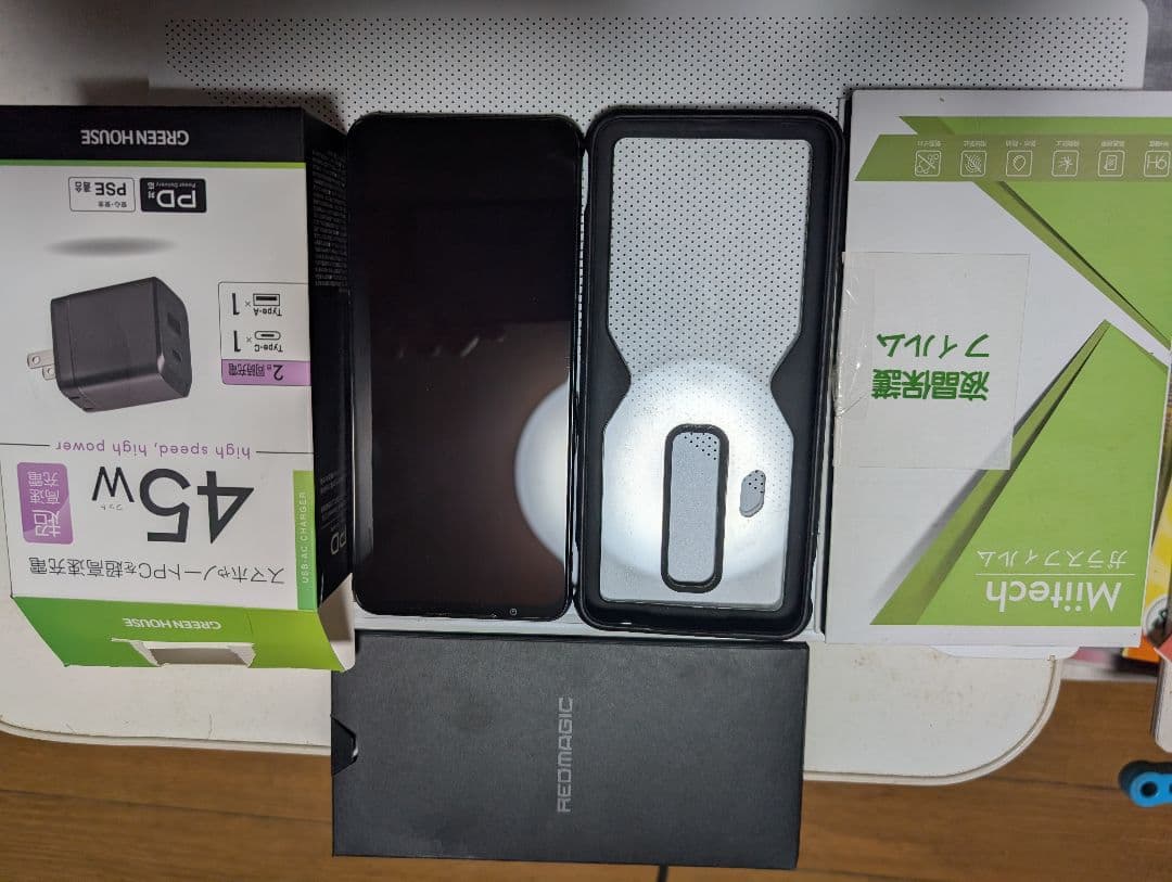 新年割引。REDMAGIC 7 NX679J 256GB 18GB RAM