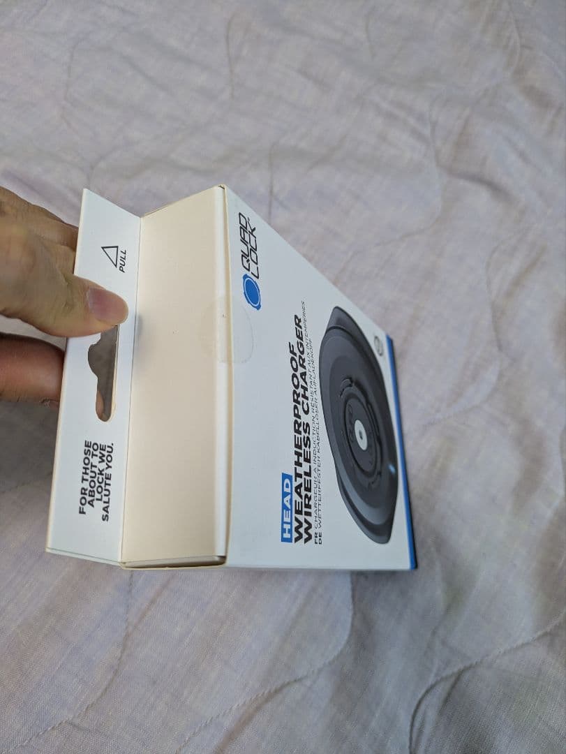 アクセサリー QUAD LOCK WEATHERPROOF WIRELESS CHARGER