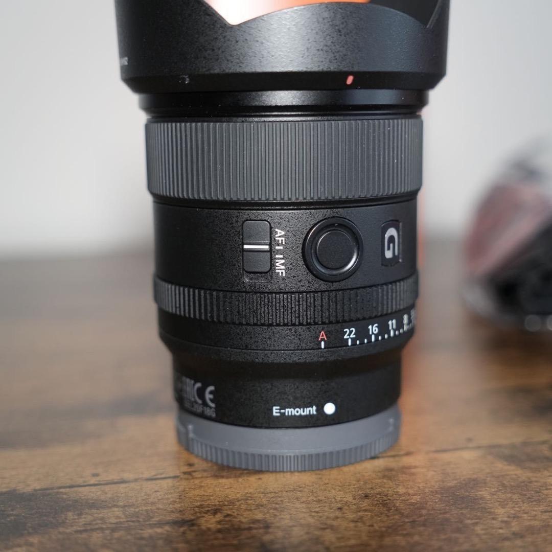 美品 SONY FE 20mm F1.8 G SEL20F18G ソニー