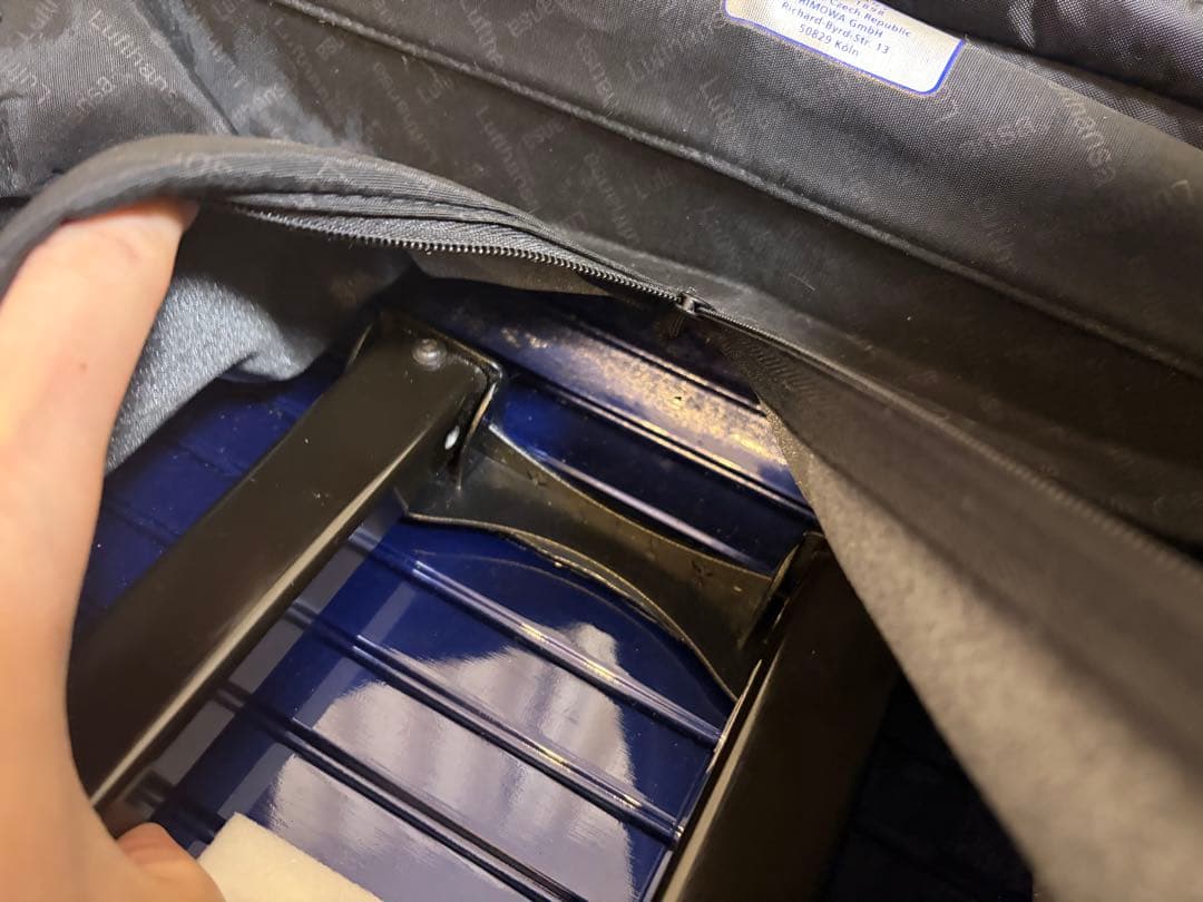 リモワ ルフトハンザボレロ マルチホイールラージビジネストロリー 30L