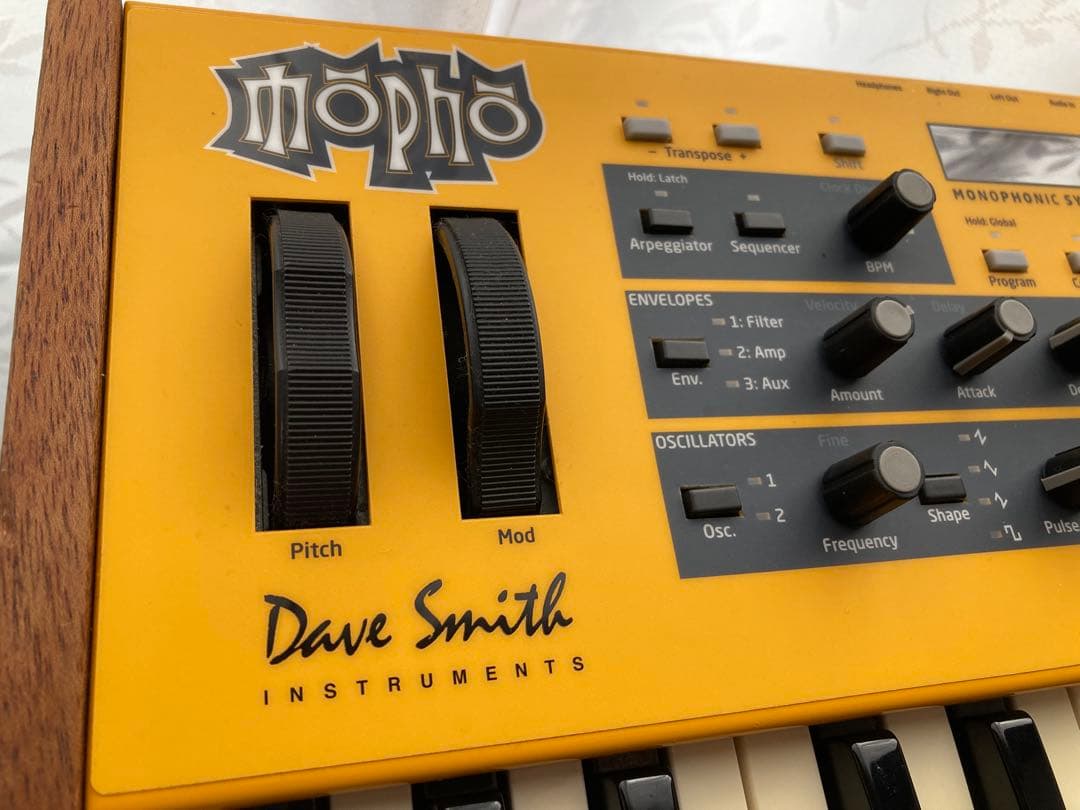 鍵盤楽器 Dave Smith Instruments Mopho Keyboard