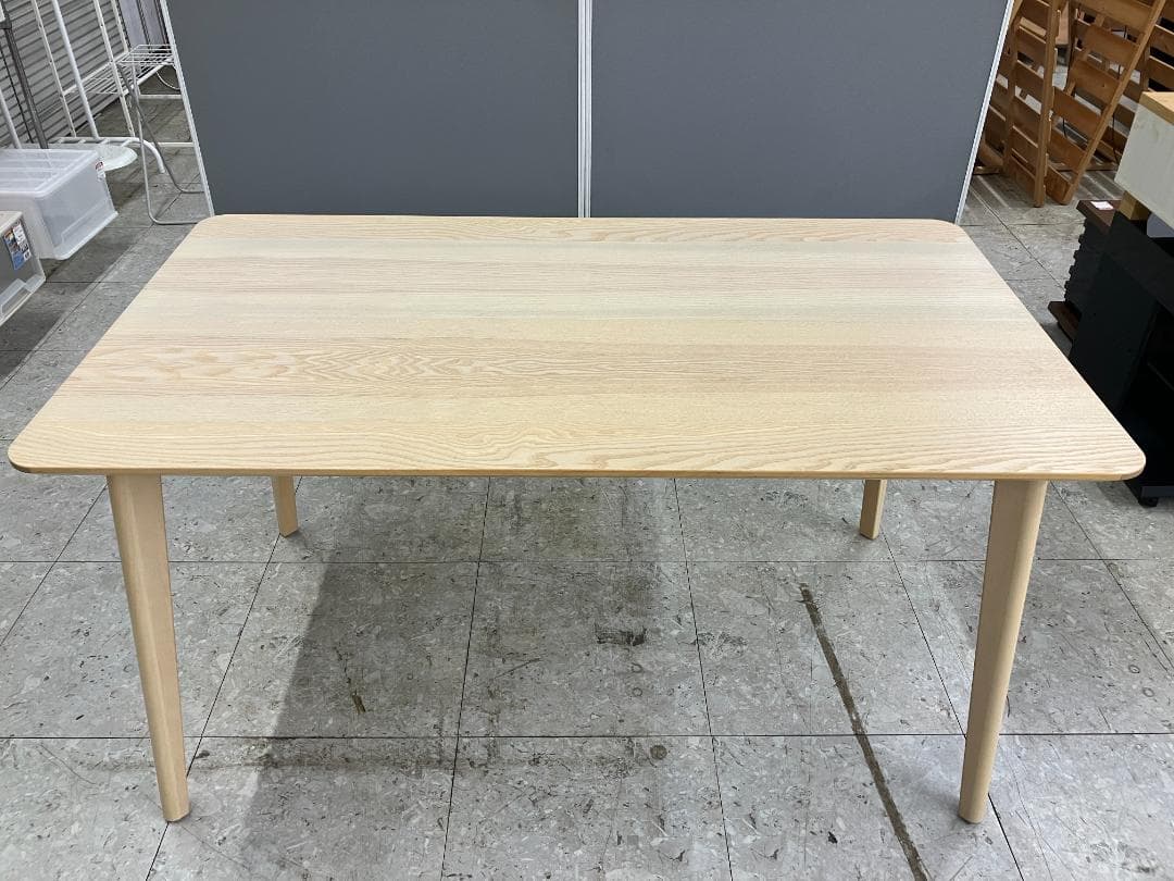 IKEA ダイニングテーブル LISABO ベージュ