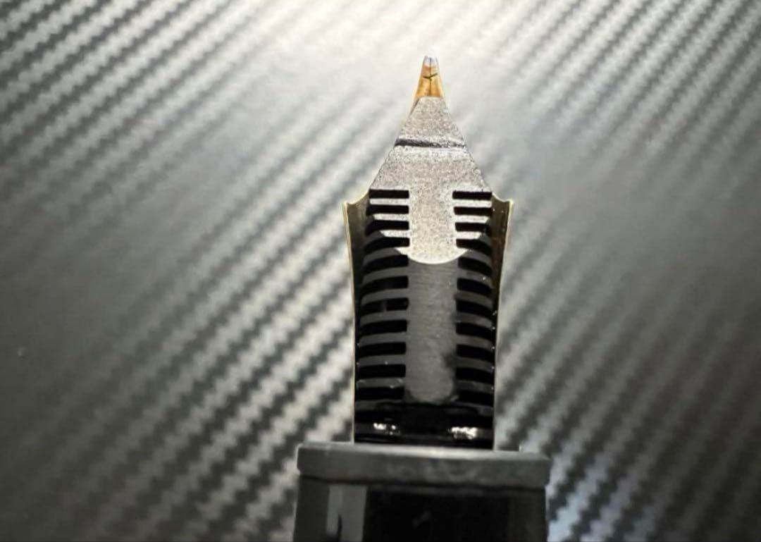 未使用に近い モンブラン 146 14C 全金 万年筆 M 中字 ブラック