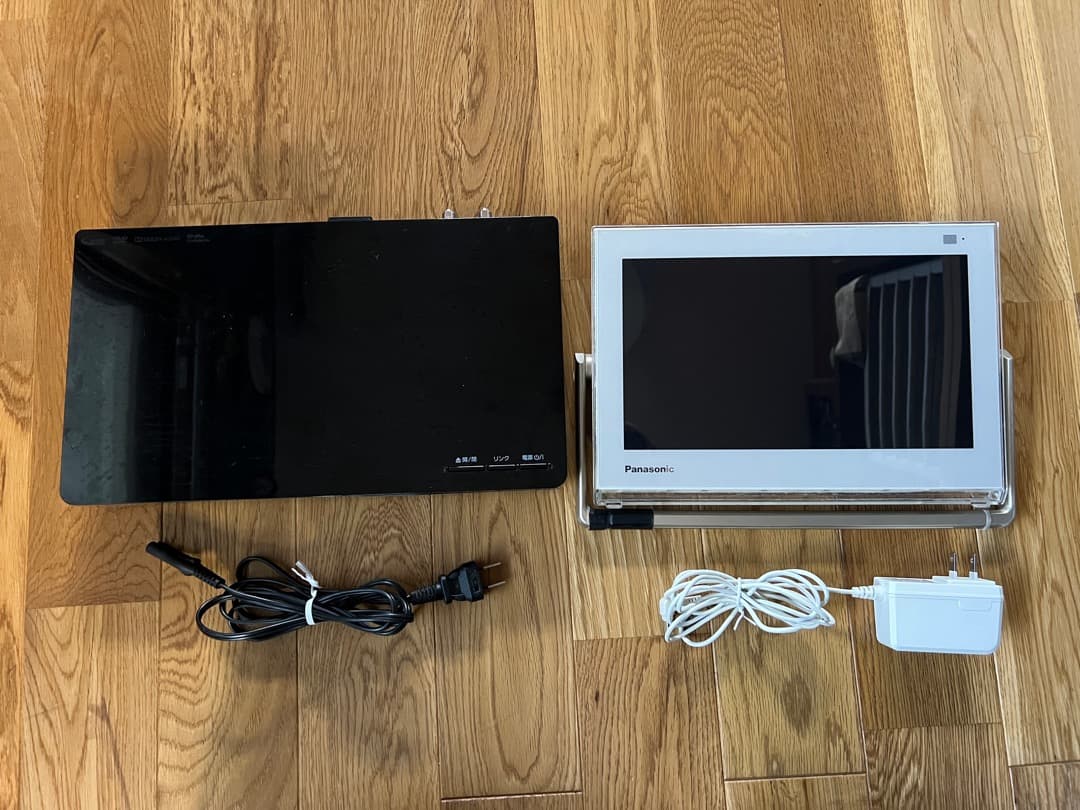 Panasonic プライベート ビエラ UN-10TD6-W