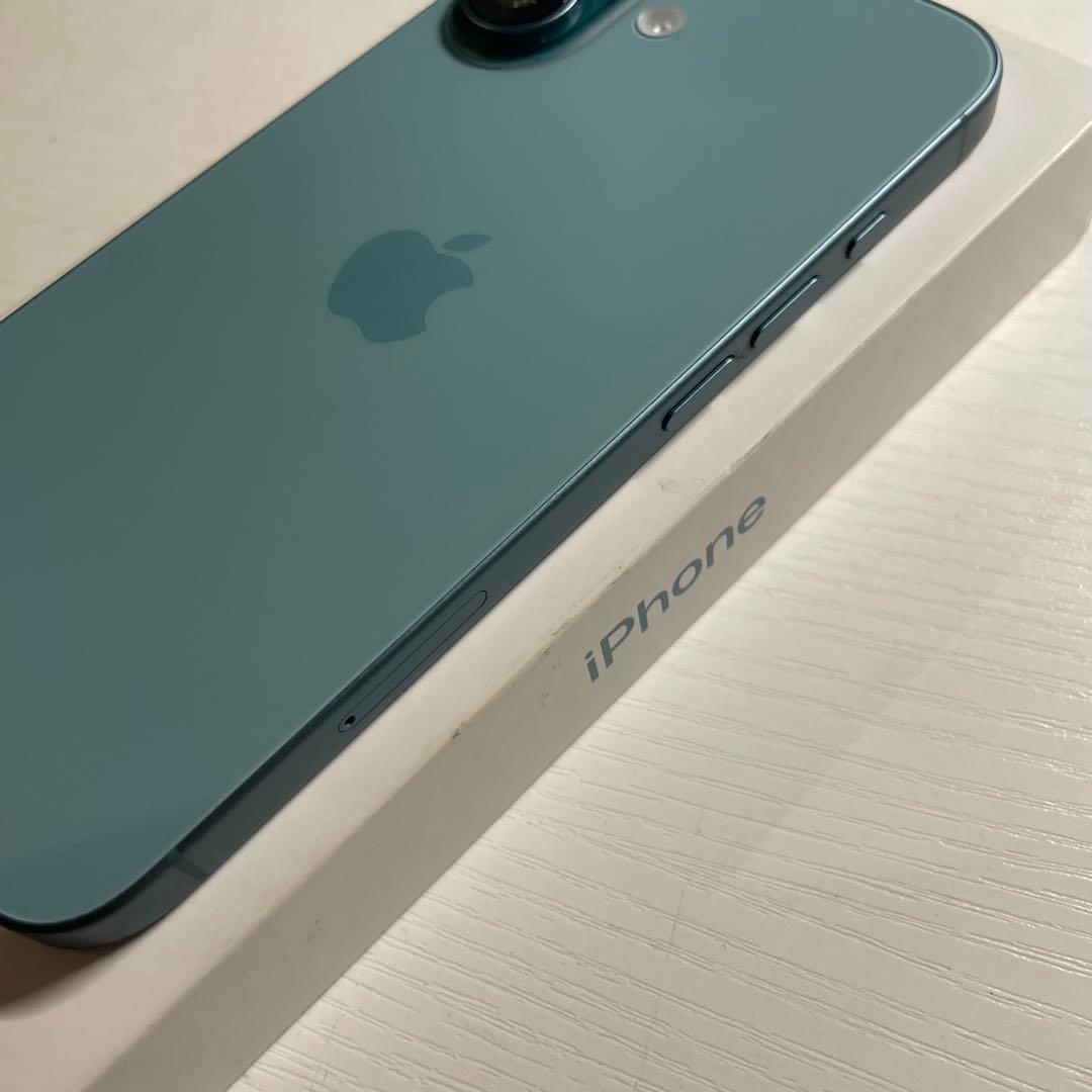 iPhone16 128GB ティール SIMフリー 美品