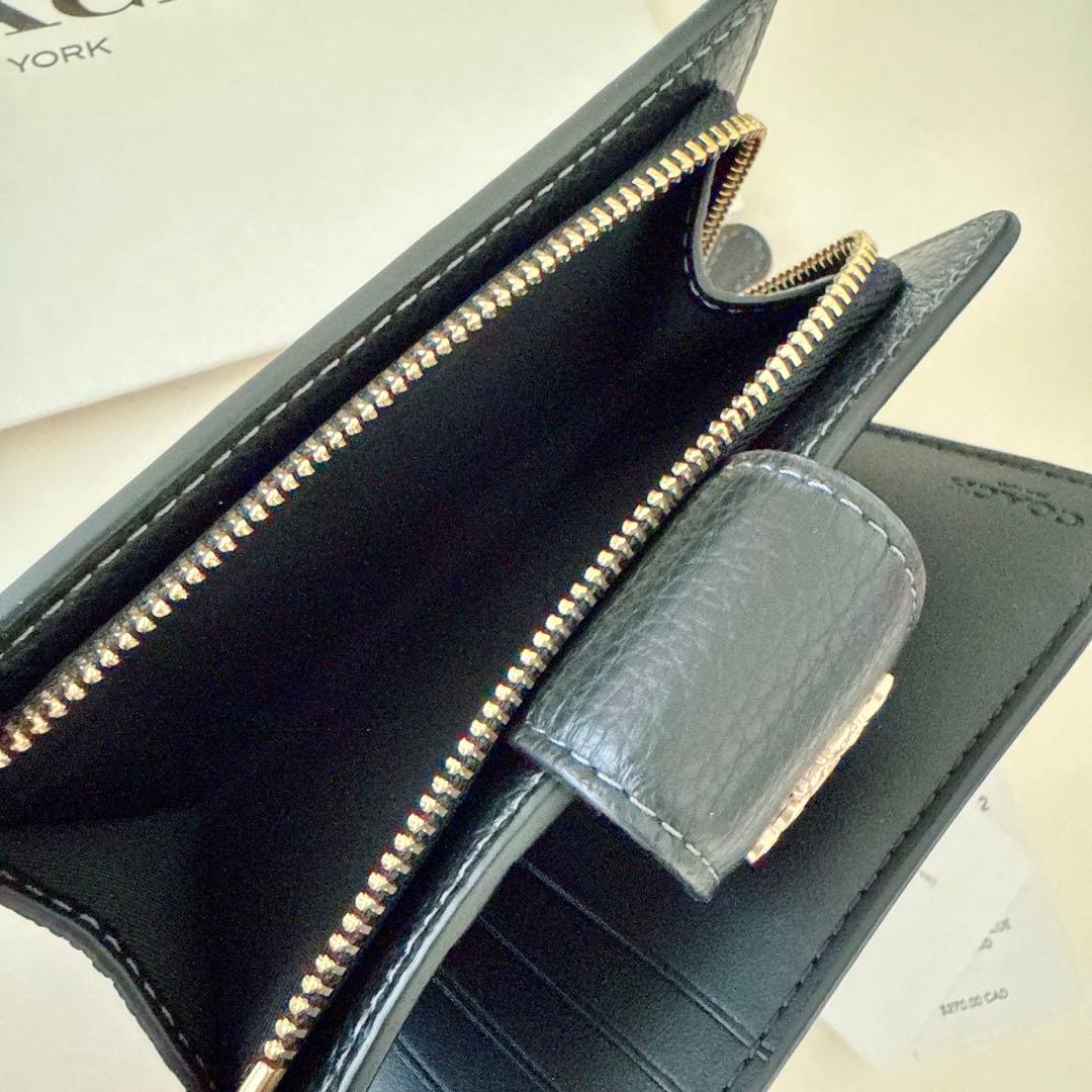 COACH コーチ　二つ折り財布　レオパード　豹柄　ブラック　折り財布